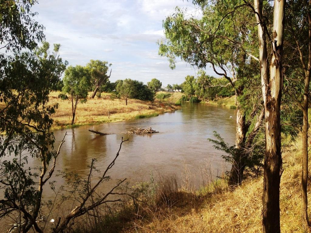 Ranelagh House Hotel Dubbo Bagian luar foto